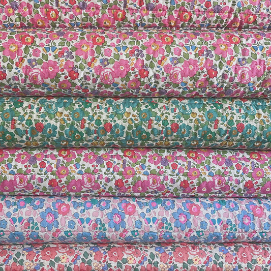 Single bed quilted throw