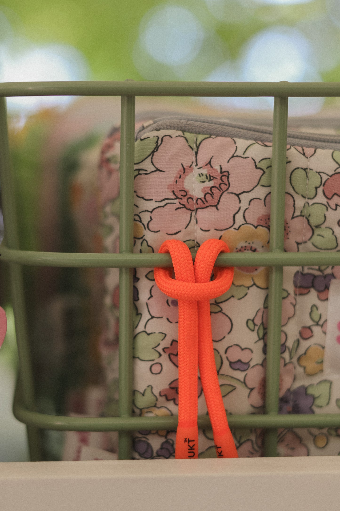 Make-up pouch