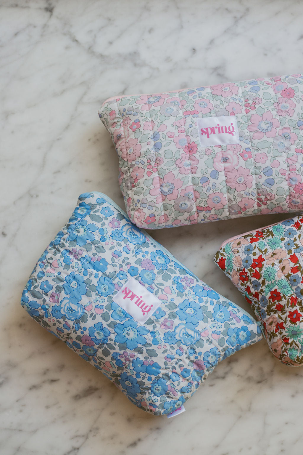 Cosmetic bag